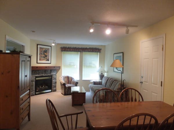 Silver Creek Hotel in Vernon, Canada