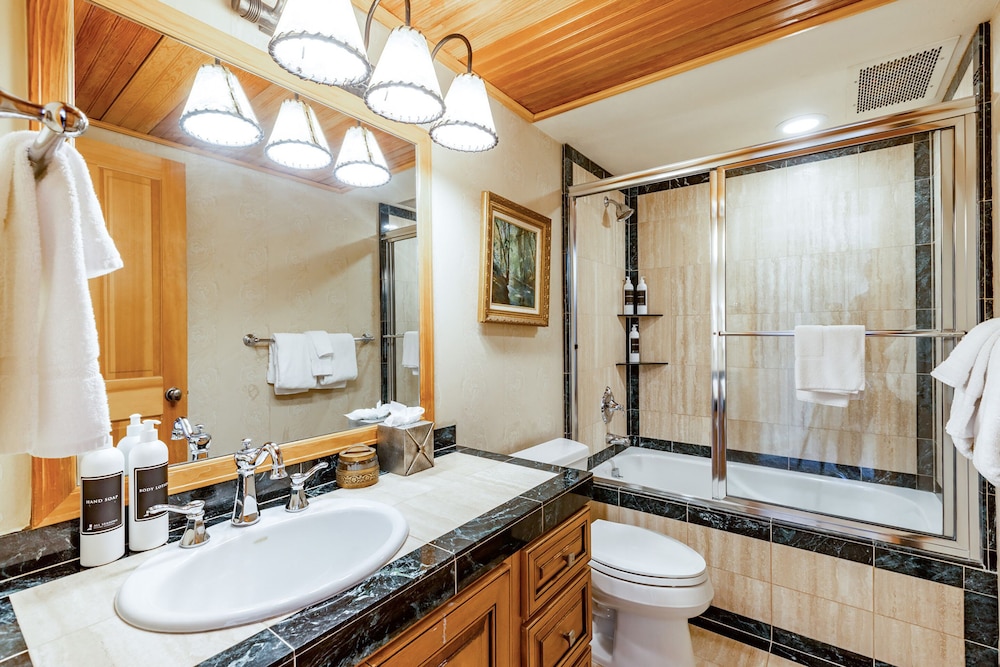 The Caledonian by All Seasons Resort Lodging - photo 240