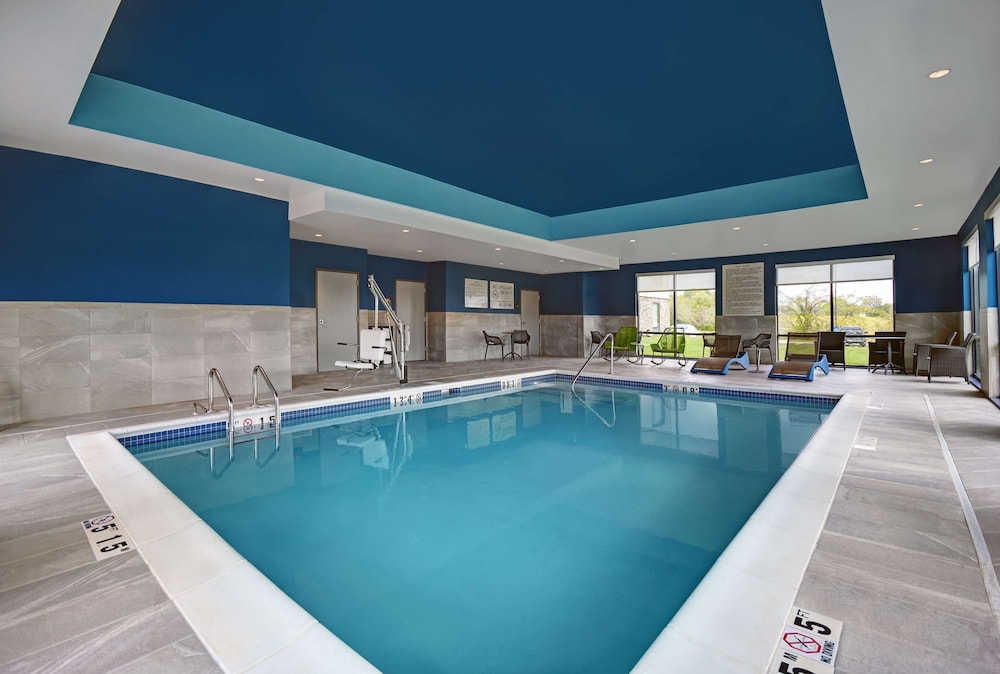 Hampton Inn Cave City KY - photo 26