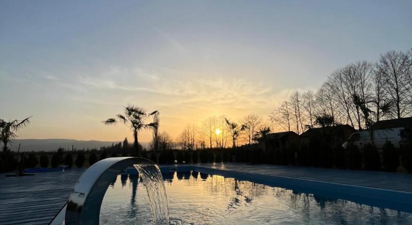 Finca Idoize Camping Hotel