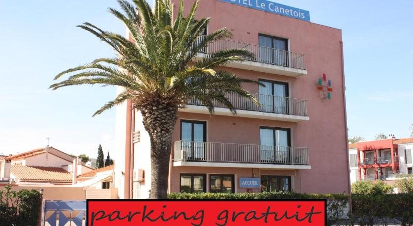 Hotel Le Canetois in Canet-En-Roussillon, France