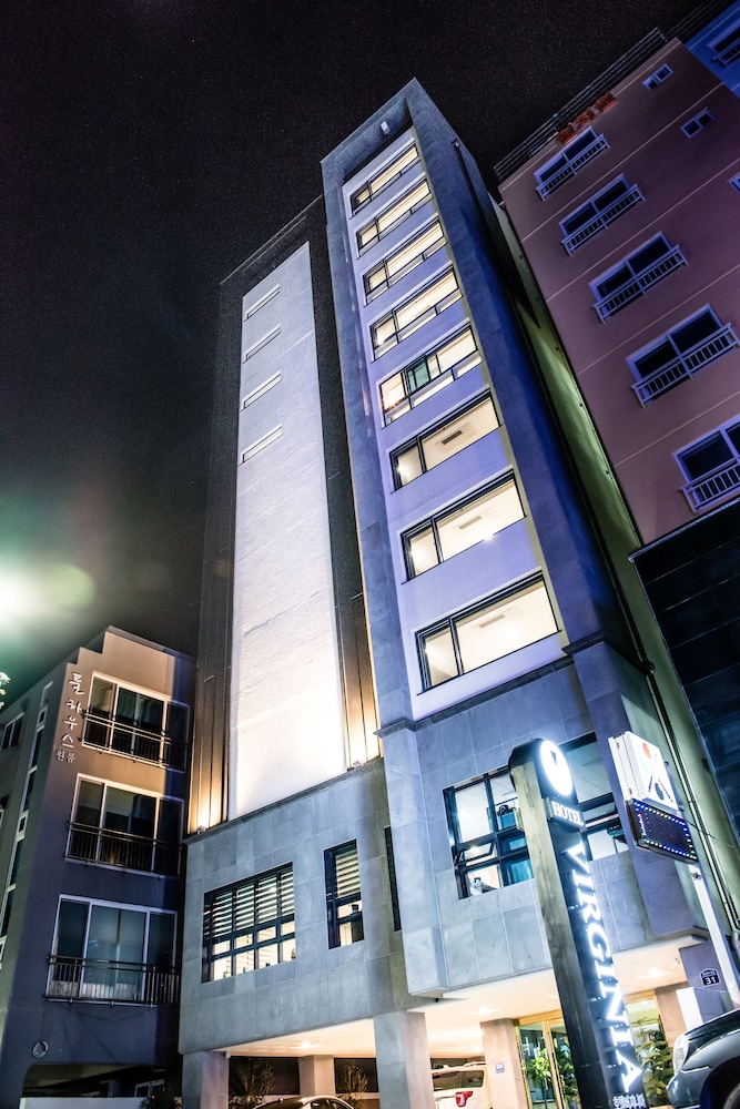 Virginia Hotel - last minute hotel in Seogwipo