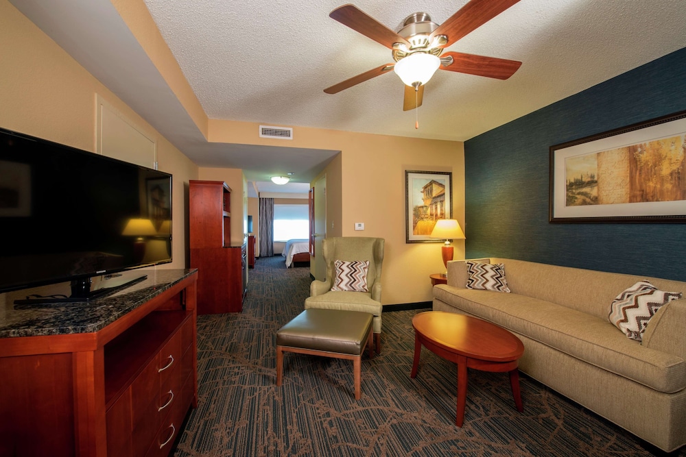 Hilton Garden Inn Tupelo - photo 25