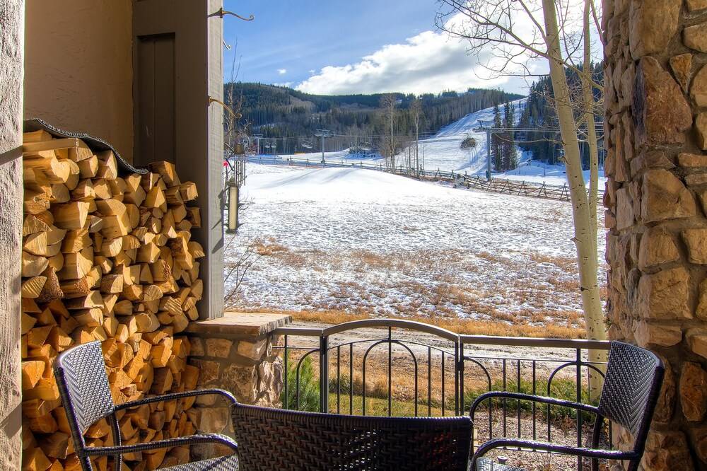 Highlands Slopeside by East West Hospitality - photo 286