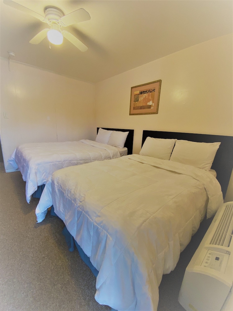 Country Place Inn And Suites - photo 2