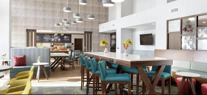 Hampton Inn Tappahannock - photo 27