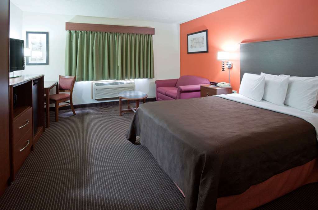 AmericInn by Wyndham Coon Rapids - photo 18