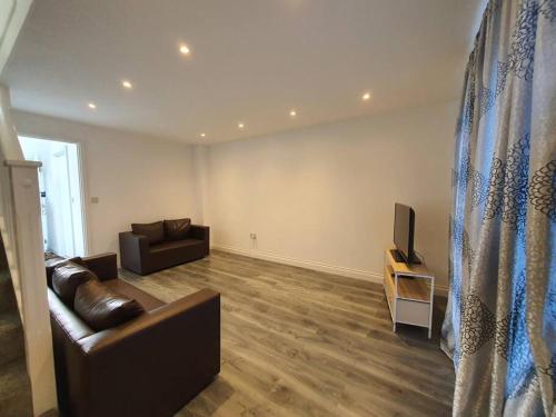 Perfect For Family Getaways — West Thurrock