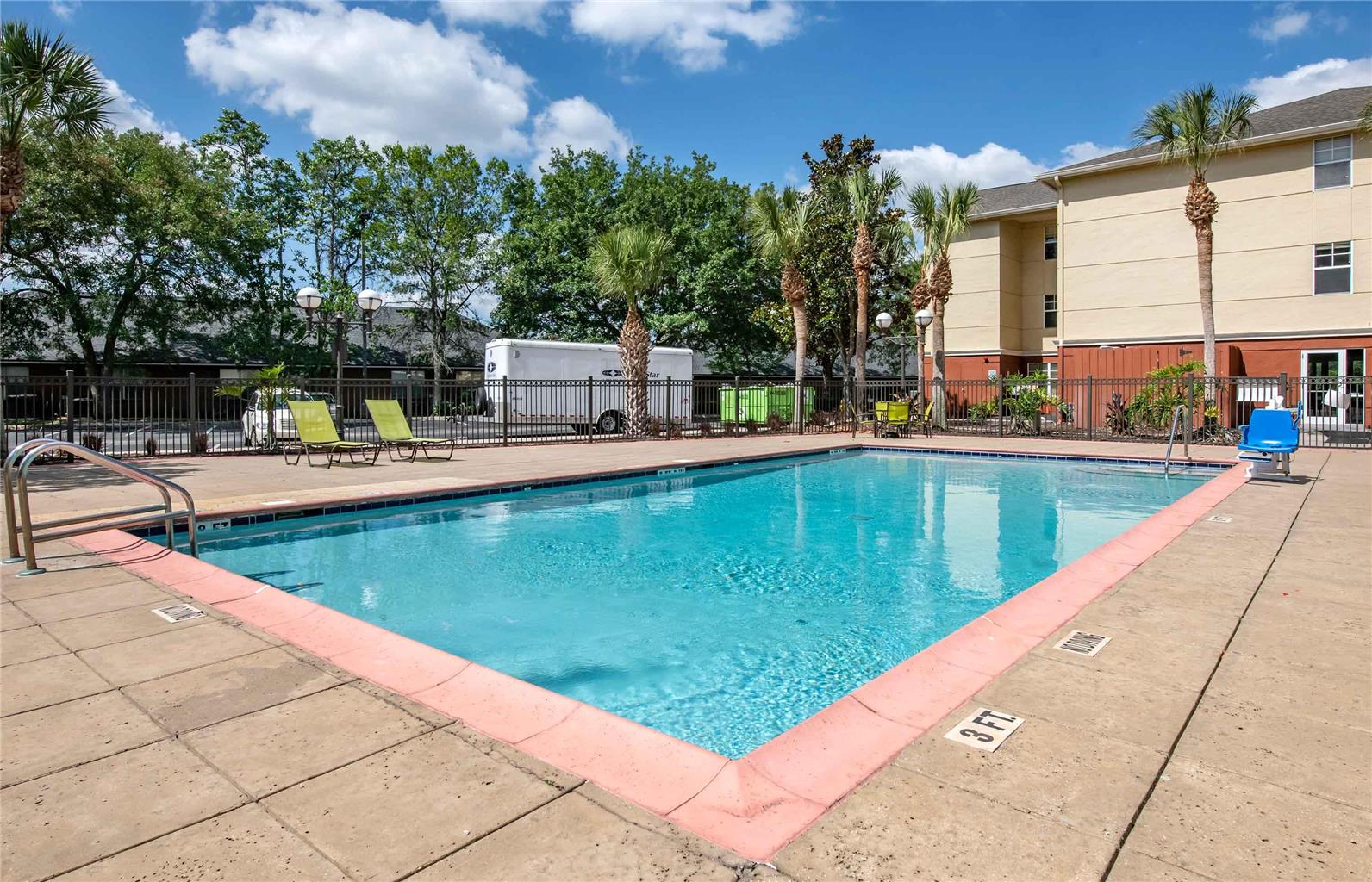 Extended Stay America Suites Jacksonville Deerwood Park - photo 49
