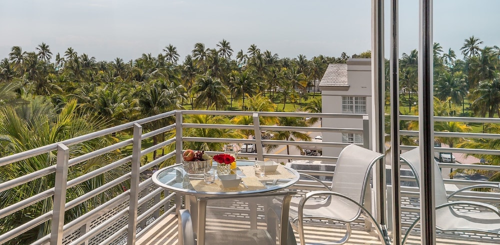 SBV Luxury Ocean Hotel Suites - photo 23