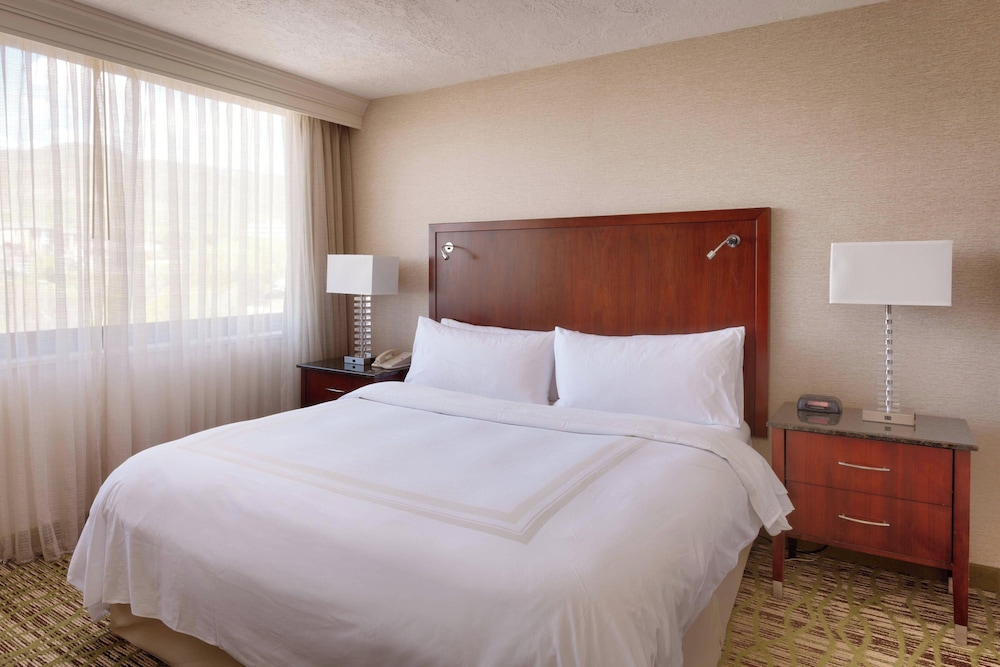 Marriott University Park - photo 16