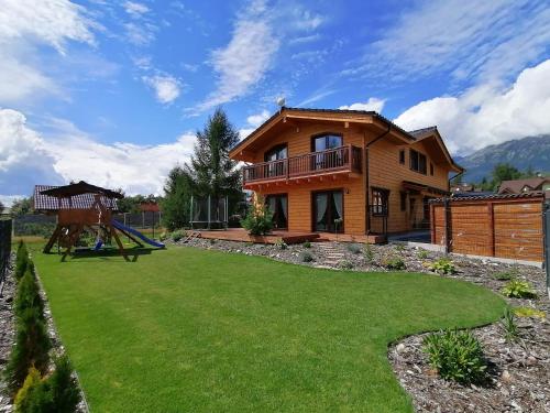 Chata Klaudi a Vilko in Unknown City, Slovakia