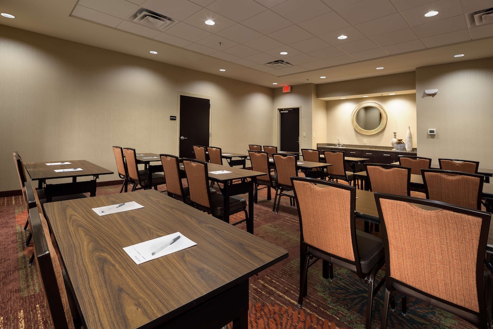 Hampton Inn Morristown I 81 - photo 17