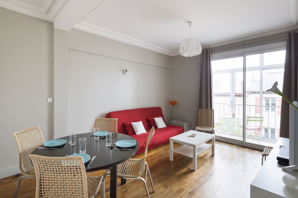 Le Bas Sablons — 4-Star Luxury Hotel in Saint-Malo, France