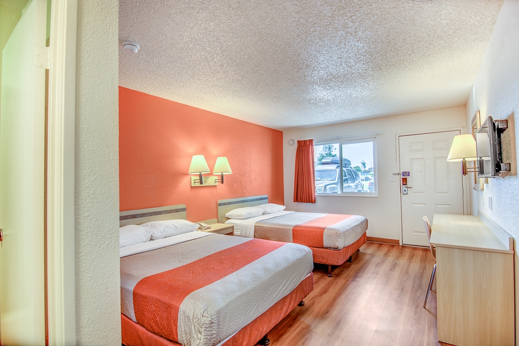 Motel 6 Stockton CA Charter Way West - photo 22