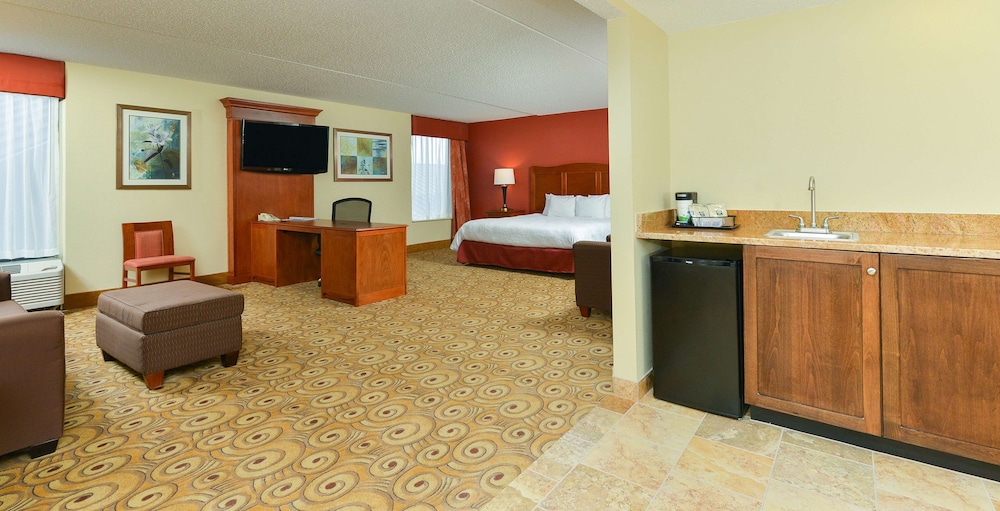 Hampton Inn Chicago Carol Stream - photo 5