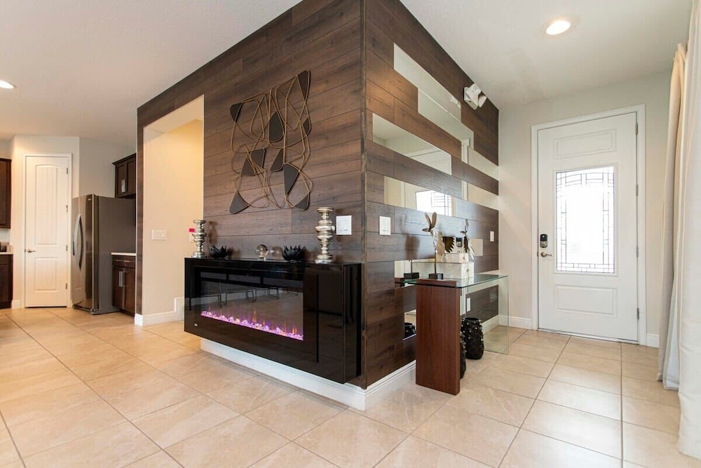 Luxurious 5Bd Single Family w Pool&Jacuzzi @Encore Resort 7432 - photo 2