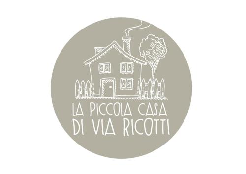 La Piccola Casa di Via Ricotti — 4-Star Luxury Hotel in Castelguglielmo, Italy