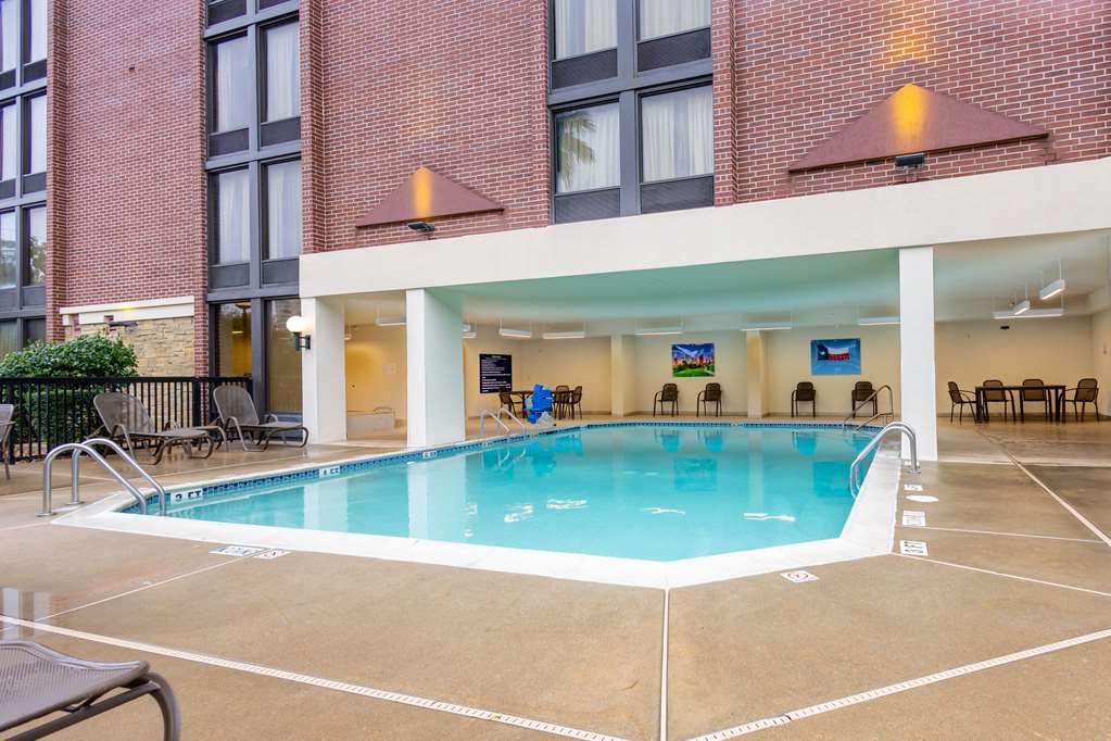 Drury Inn & Suites Houston Near the Galleria - photo 33