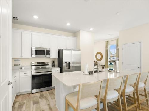 Breezy Blue Villa Near Disney With Margaritaville Resort And Island H20 Waterpark Access 2902Cl — 4-Star Luxury Hotel in Orlando, United States