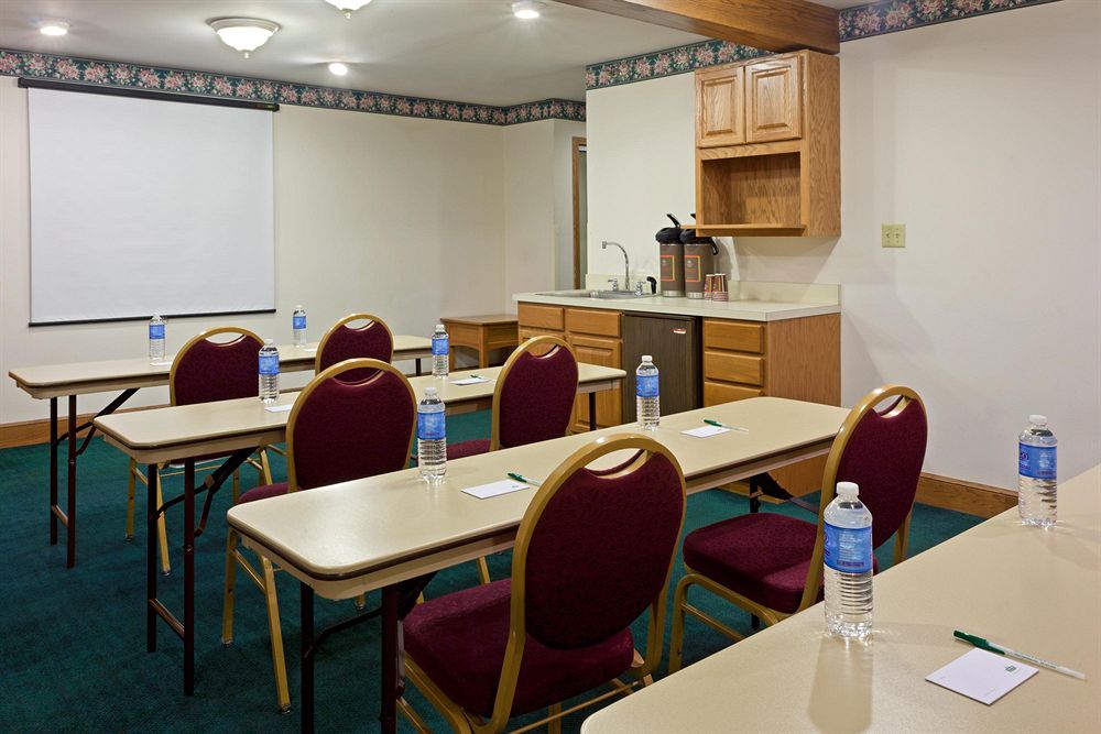 Country Inn & Suites By Carlson Millville NJ - photo 10