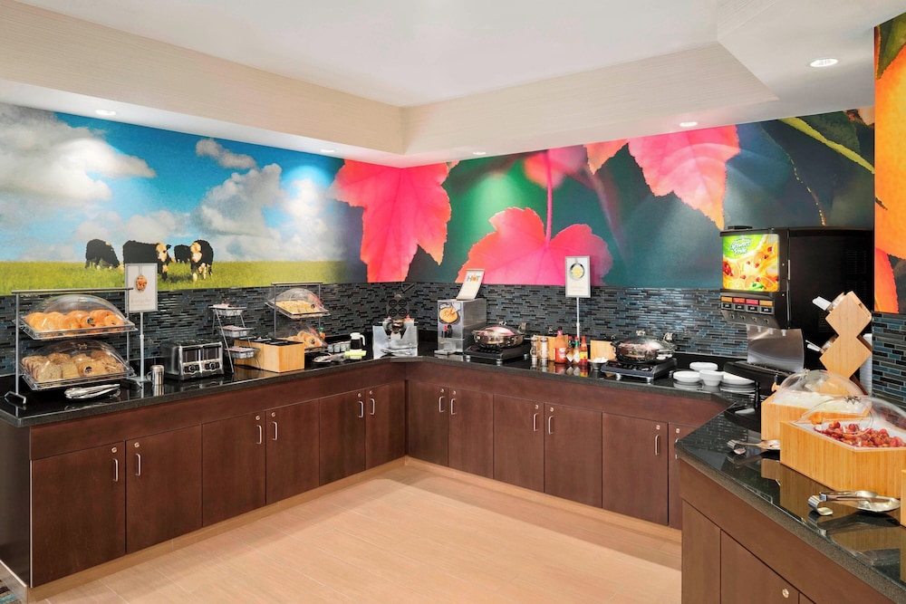 Fairfield Inn & Suites by Marriott Lima - photo 24
