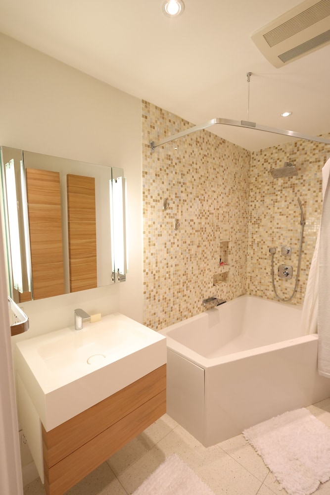 Lux Pool and Spa - photo 11