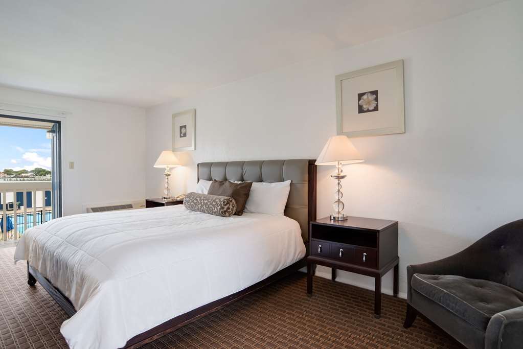 Rodeway Inn at Somers Cove Marina - photo 18