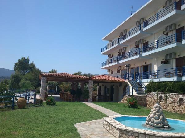 De La Plage in Koroni, Greece