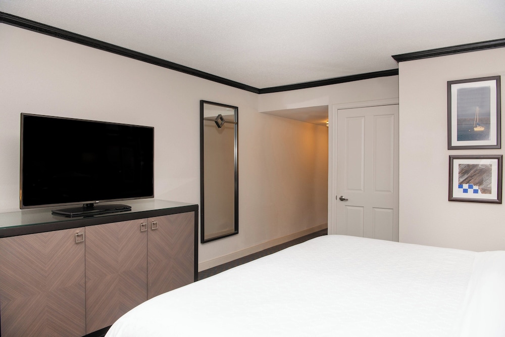 Sheraton Minneapolis West Hotel - photo 18