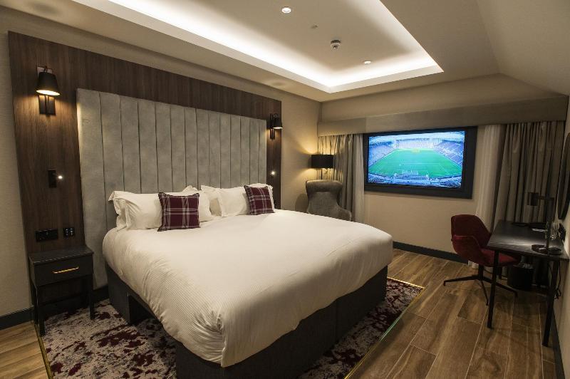 Tynecastle Park Hotel — 4-Star Luxury Hotel in Edinburgh, United Kingdom