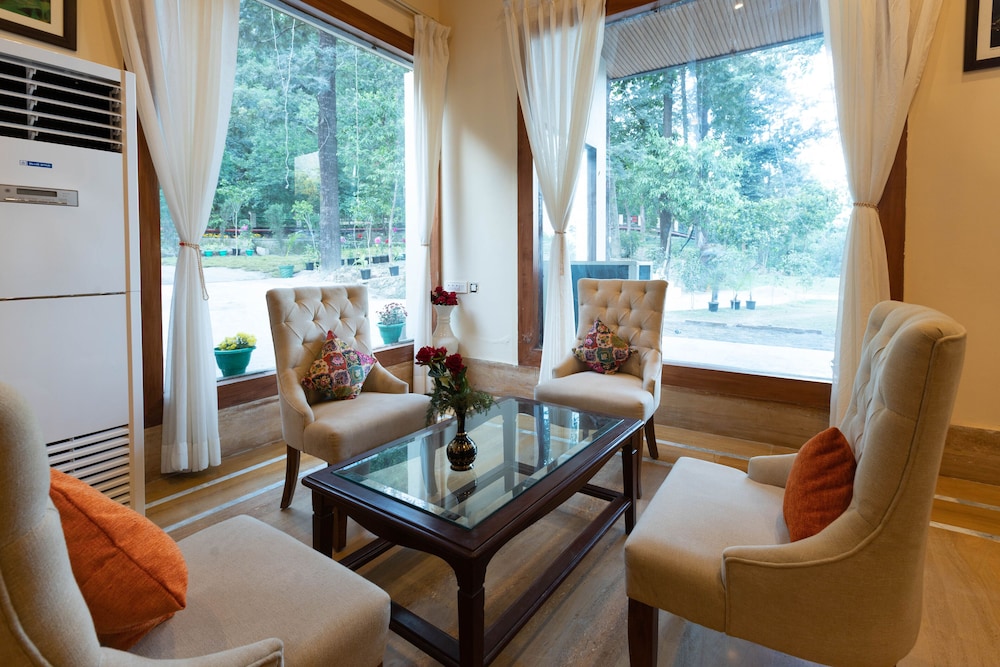 Punarnava Resort & Spa - carbon neutral hotel in Dehra Dun