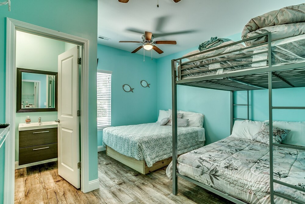 Together Resorts Cherry Grove Resort at Hunter 1022 - photo 3
