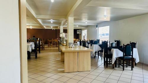 Hotel chalé — Unknown City — photo 2