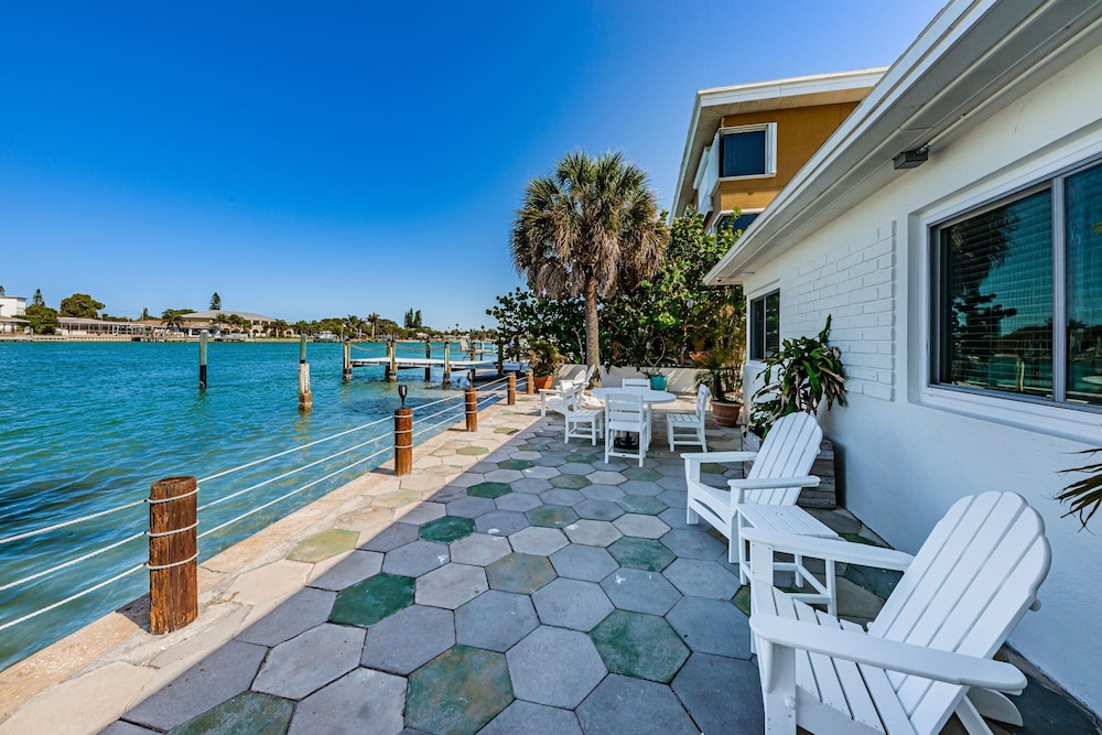 The Roth Hotel Treasure Island Florida - photo 83