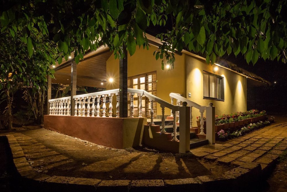 Forest Trails Adventure Resort - last minute hotel in Ajra