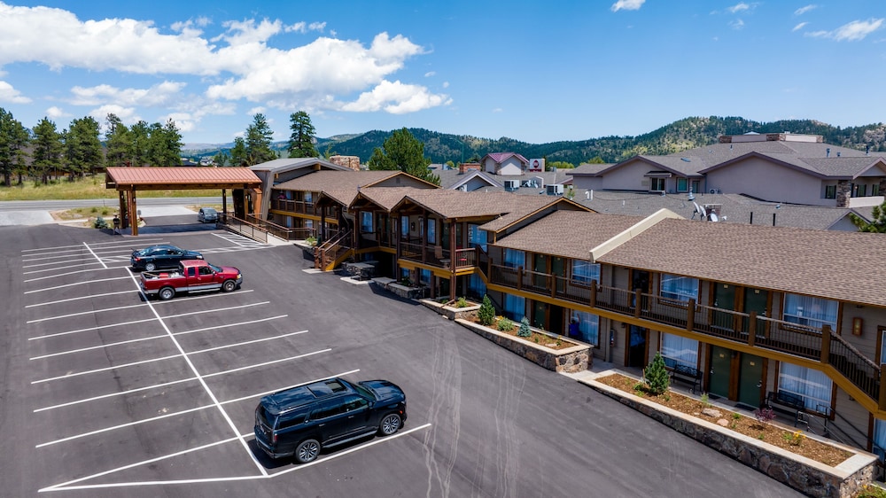 Hotel Estes - photo 69