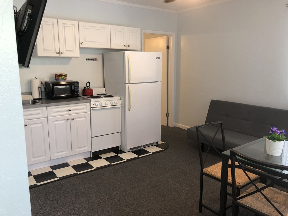 Sabal Palms Inn - photo 24