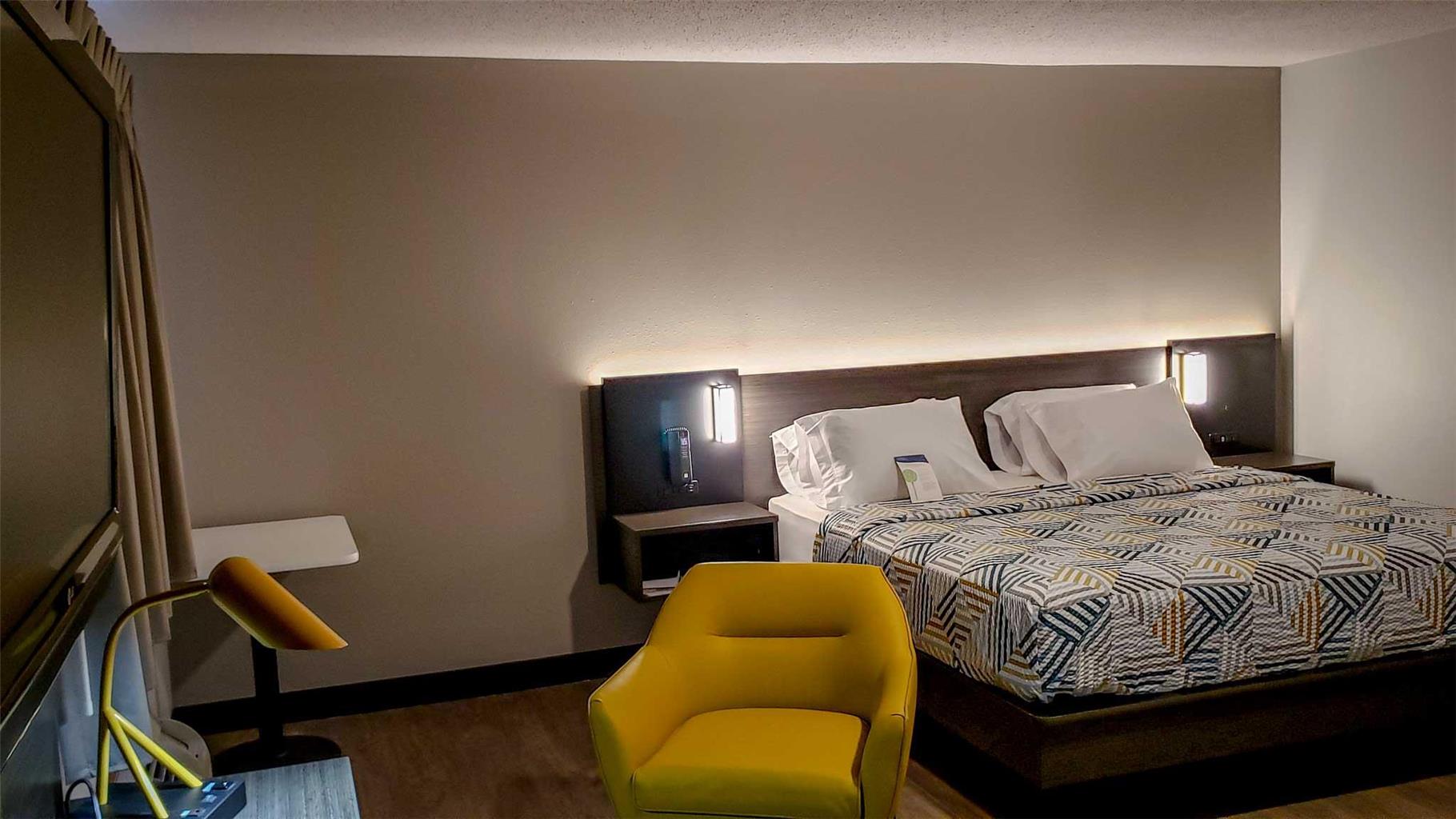 Motel 6 Kewanee IL - photo 8
