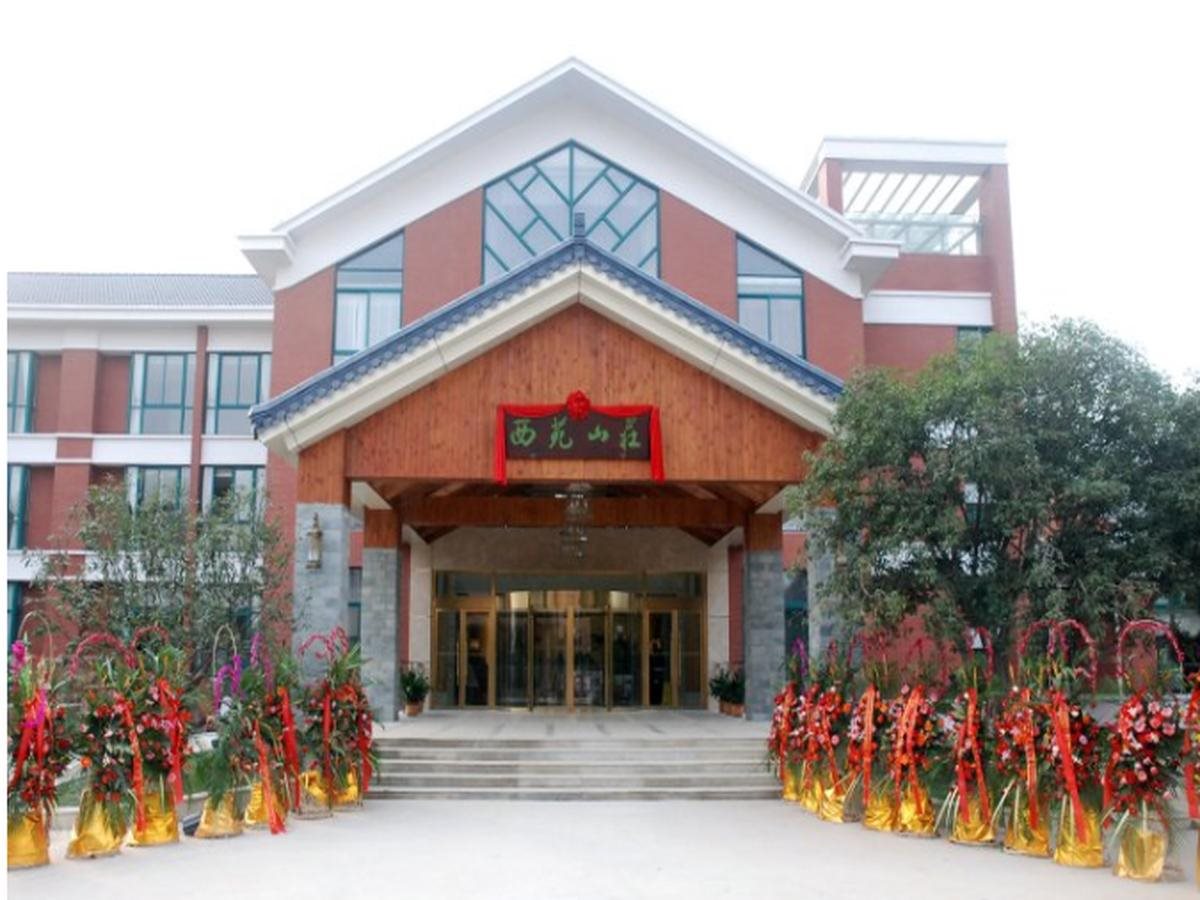Wuxi Xiyuan Hotel — 4-Star Luxury Hotel in Wuxi, People's Republic of China
