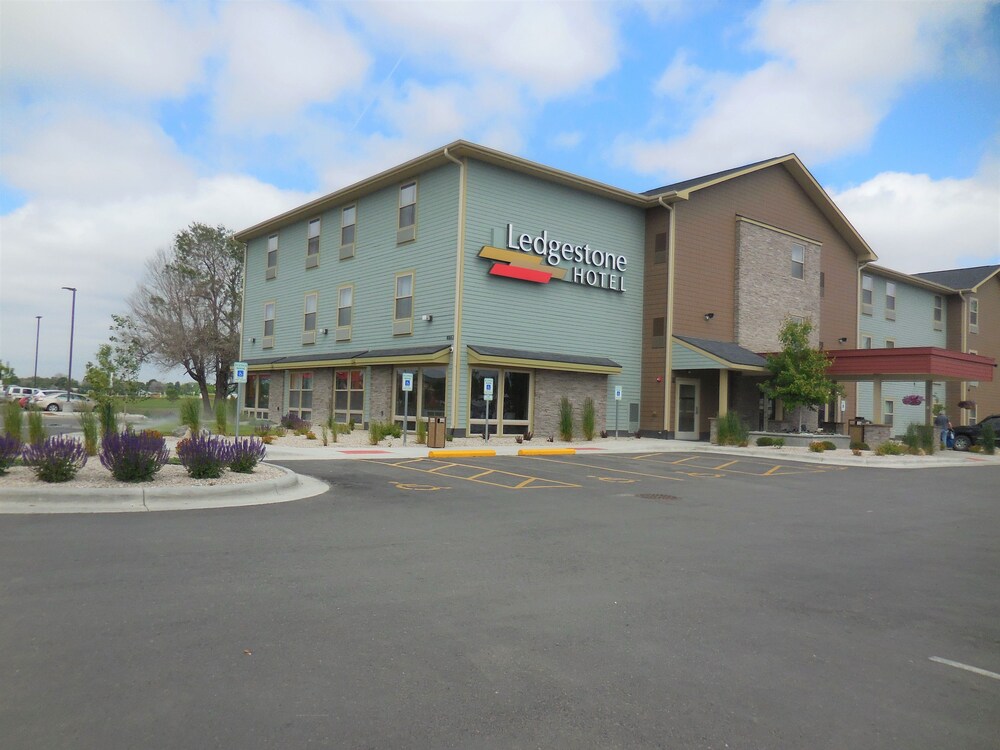Ledgestone Suites Hotel Billings - photo 20
