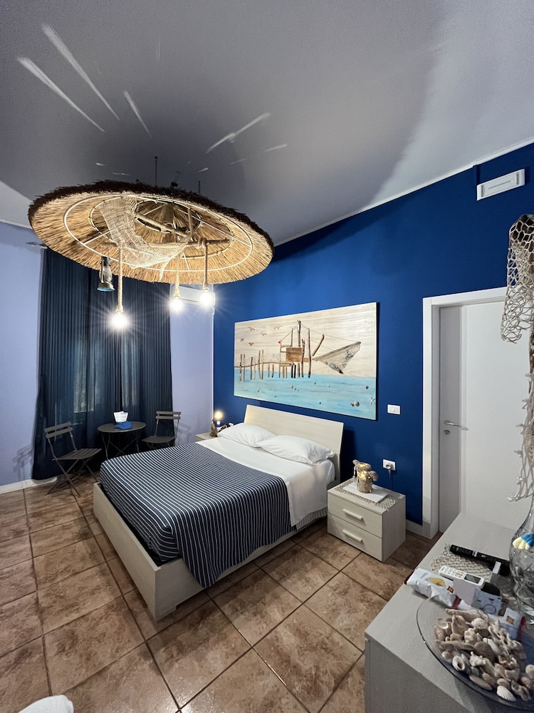 Marini Bed&Breakfast in Pescara, Italy