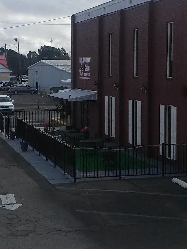 Nola Goula Inn & Suites - photo 27