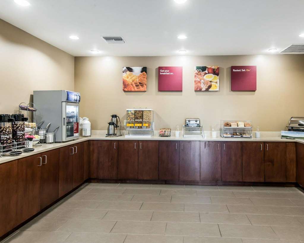 Comfort Suites Dunnellon near Rainbow Springs - photo 27