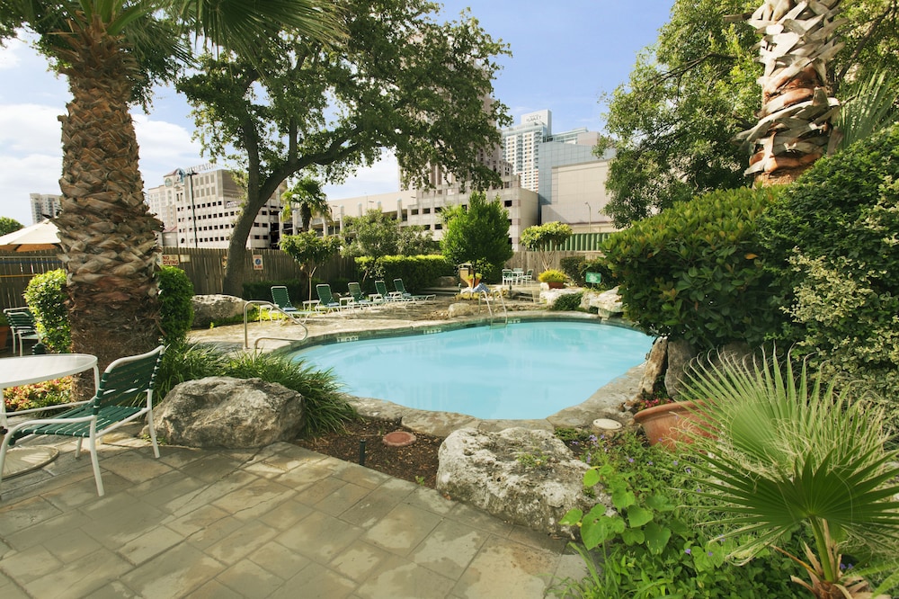 Crockett Hotel - photo 39