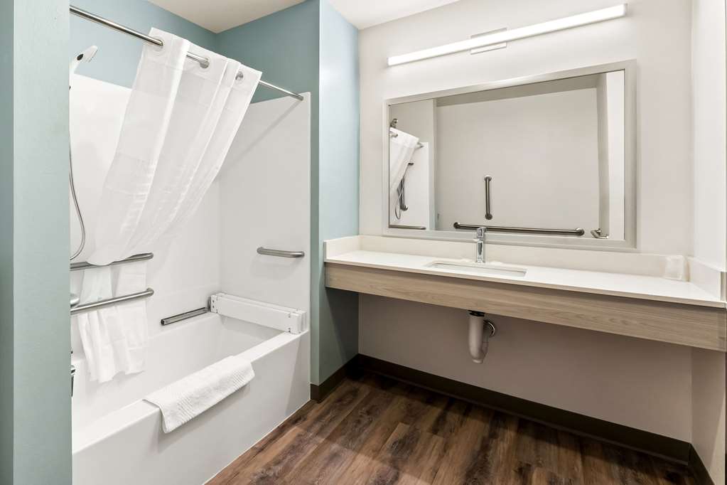 Woodspring Suites Easton Nazareth - photo 8