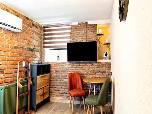6 Unique Apartments