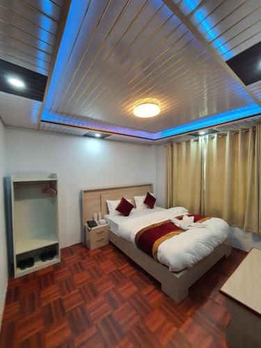 Charikot Downtown Hotel in Ramechhap, Nepal