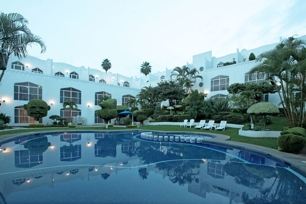 Hotel y Restaurante Villa Bejar Cuernavaca — 4-Star Luxury Hotel in Cuernavaca, Mexico