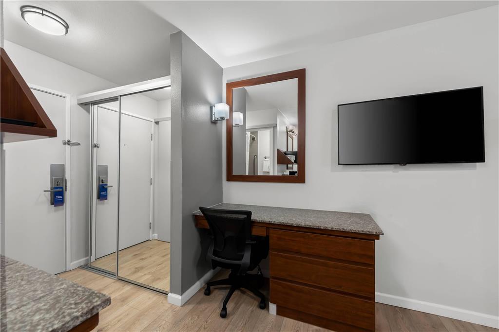 Comfort Inn Gaslamp Convention Center - photo 23
